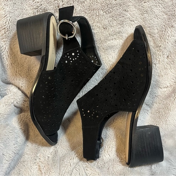 Nine West Black Open Toe Ankle Strap Suede Booties Size 8.5 - Picture 1 of 11